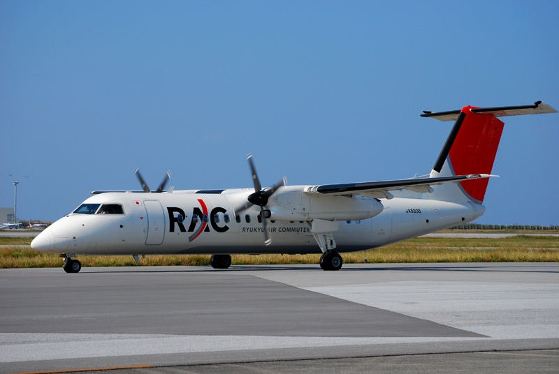 RAC DHC-8-300 1/200 琉球エアコミューター 【JAL】 | RAC 琉球エア 